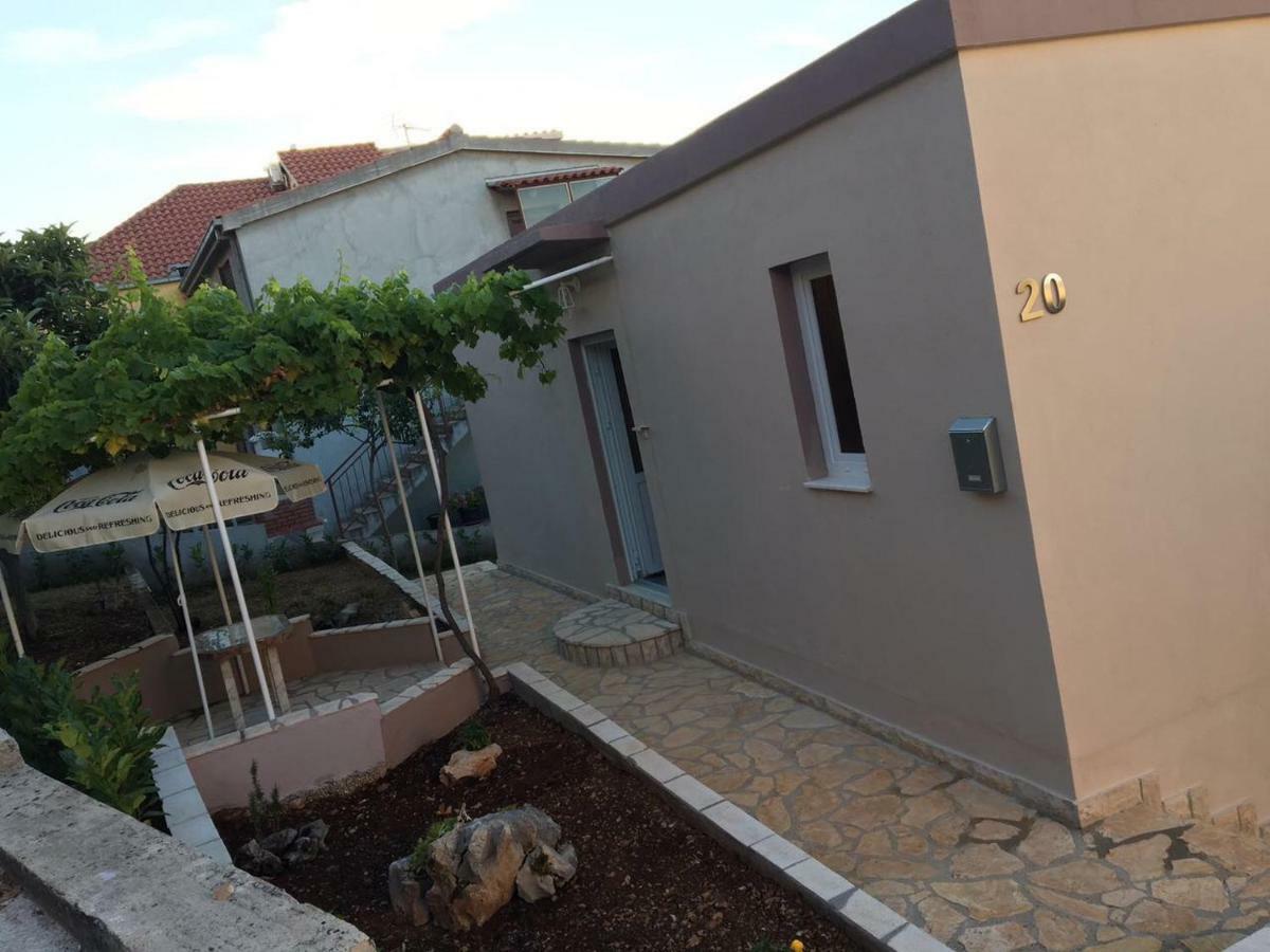 Apartman Ana Trogir Exterior foto